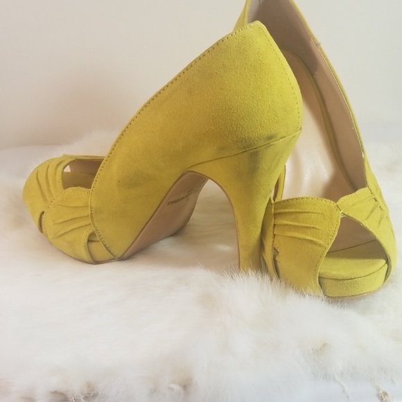 Qupid Neon Yellow Peep Toe Heel - Picture 2 of 5